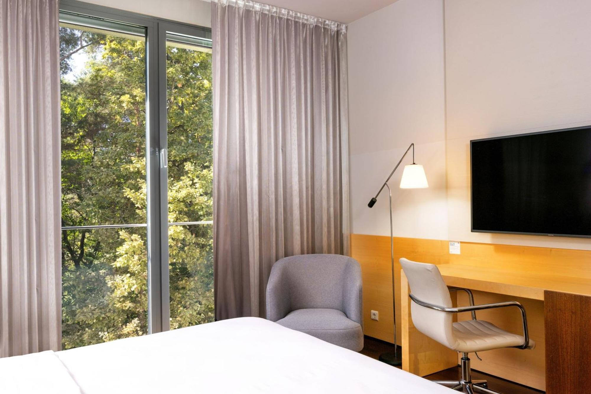 Four Points By Sheraton Ljubljana Mons Esterno foto