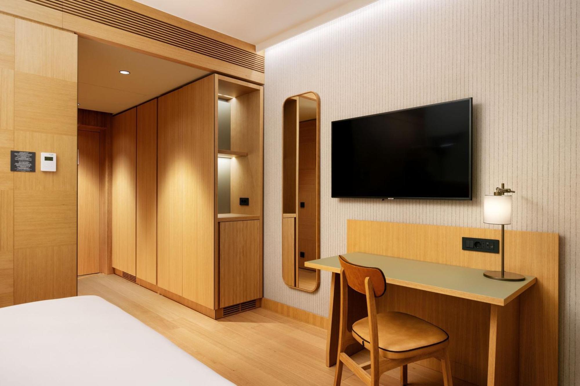Four Points By Sheraton Ljubljana Mons Esterno foto