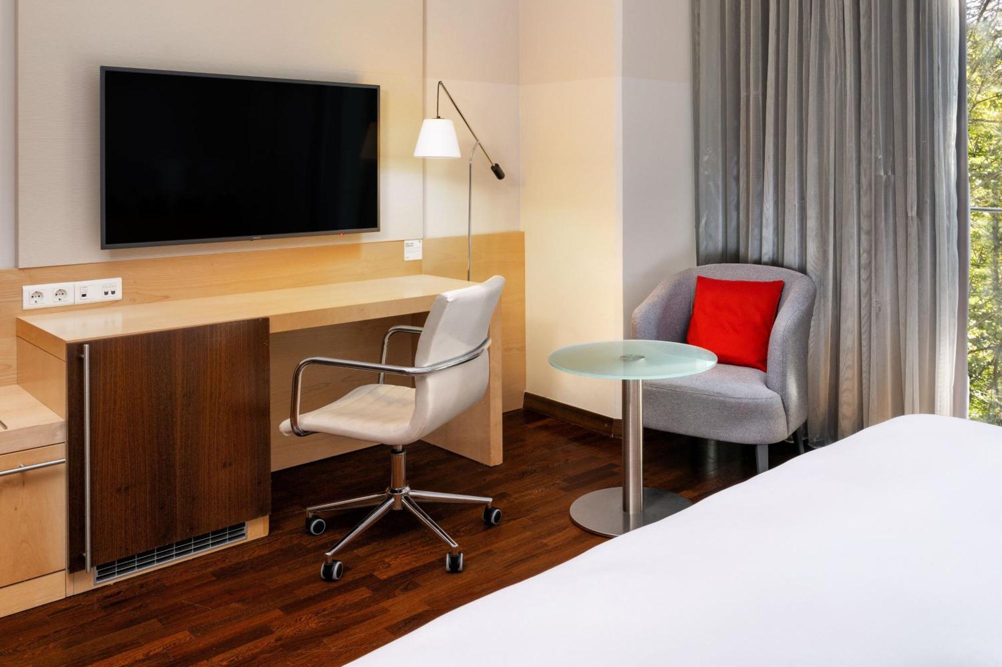 Four Points By Sheraton Ljubljana Mons Esterno foto
