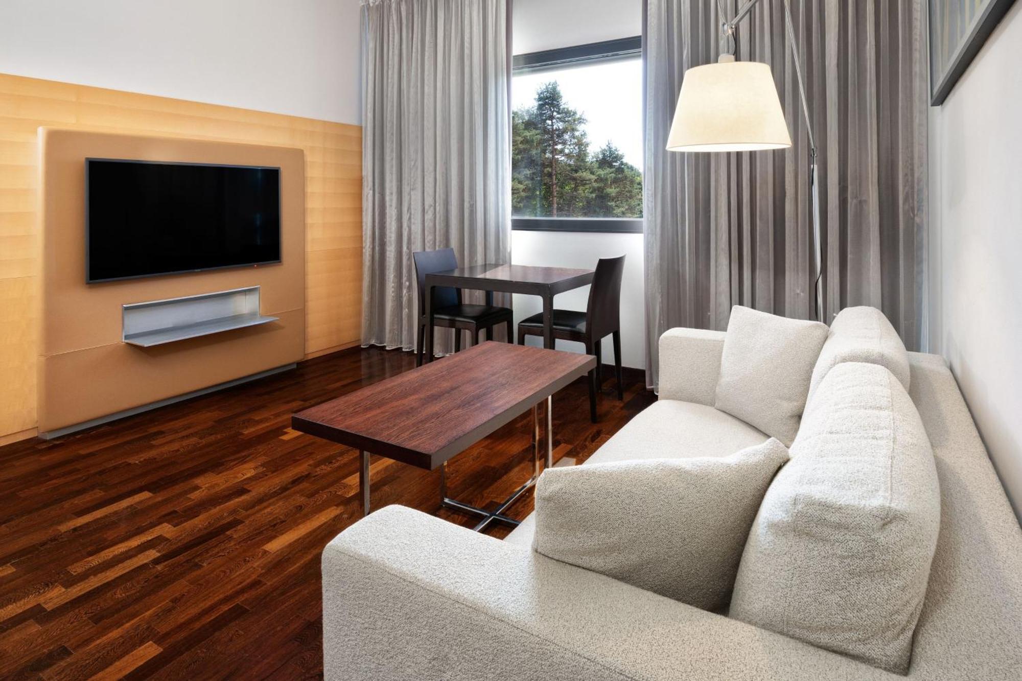 Four Points By Sheraton Ljubljana Mons Esterno foto